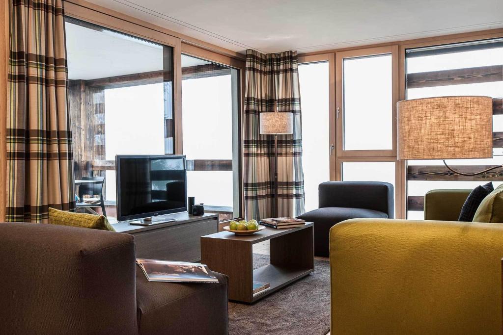 Turrabuel Aparthotel Parpan Bagian luar foto