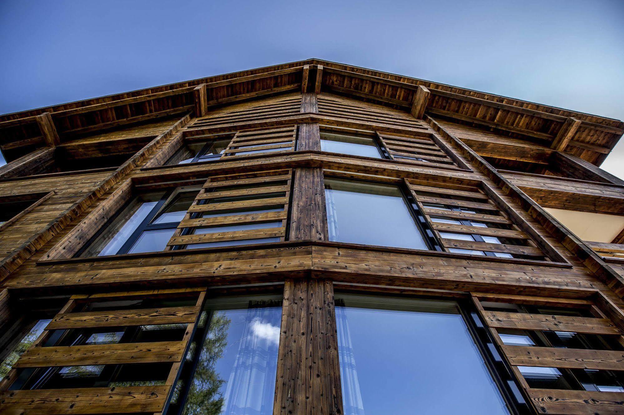 Turrabuel Aparthotel Parpan Bagian luar foto