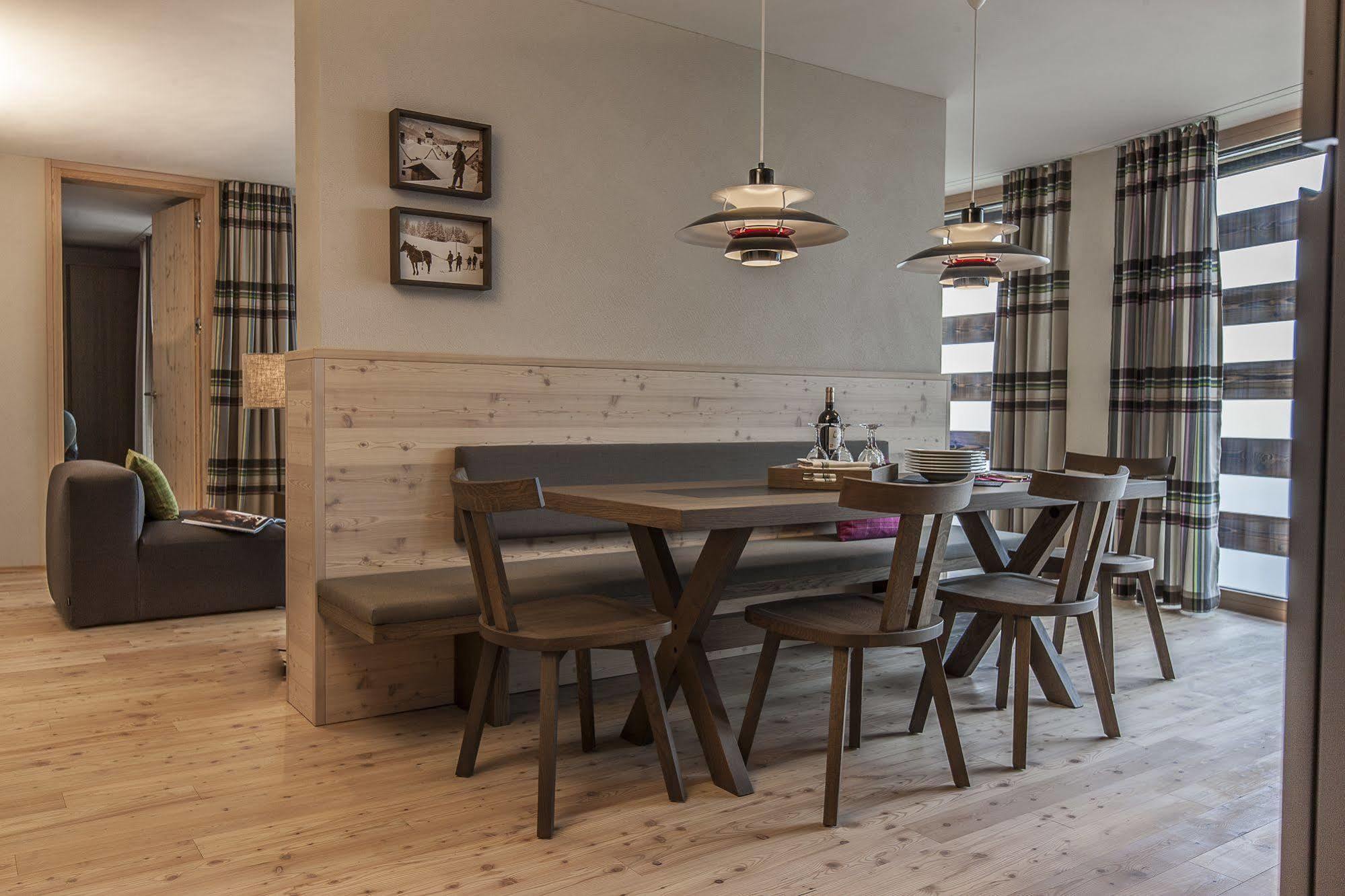 Turrabuel Aparthotel Parpan Bagian luar foto